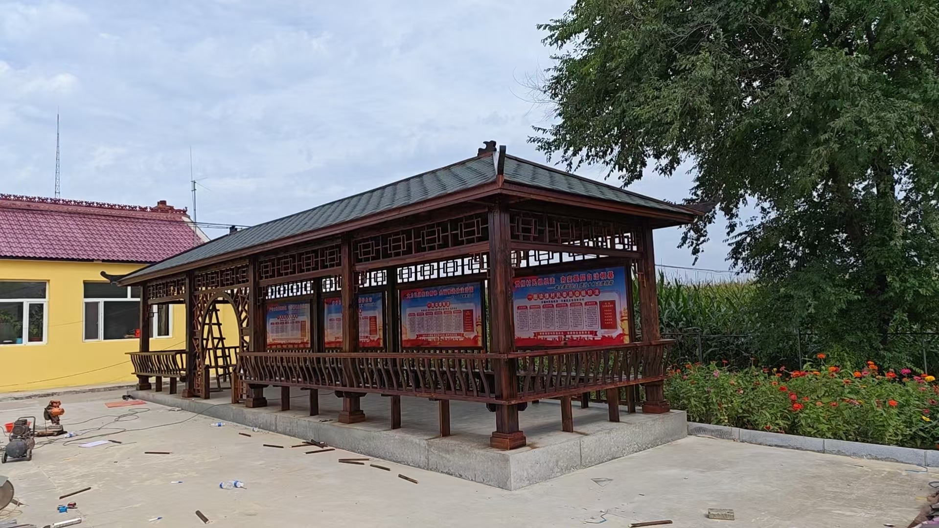 维修作业现场示意图