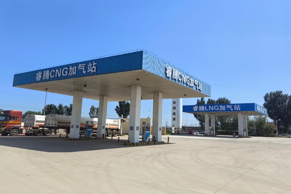 LNG加气装置