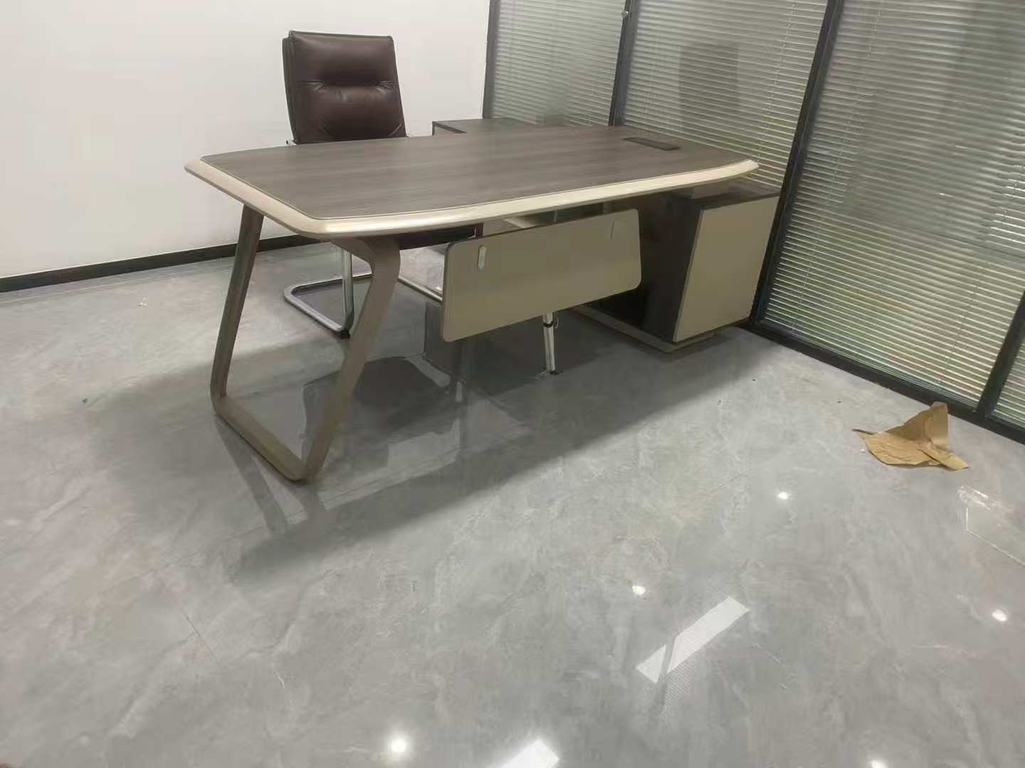 办公椅实拍