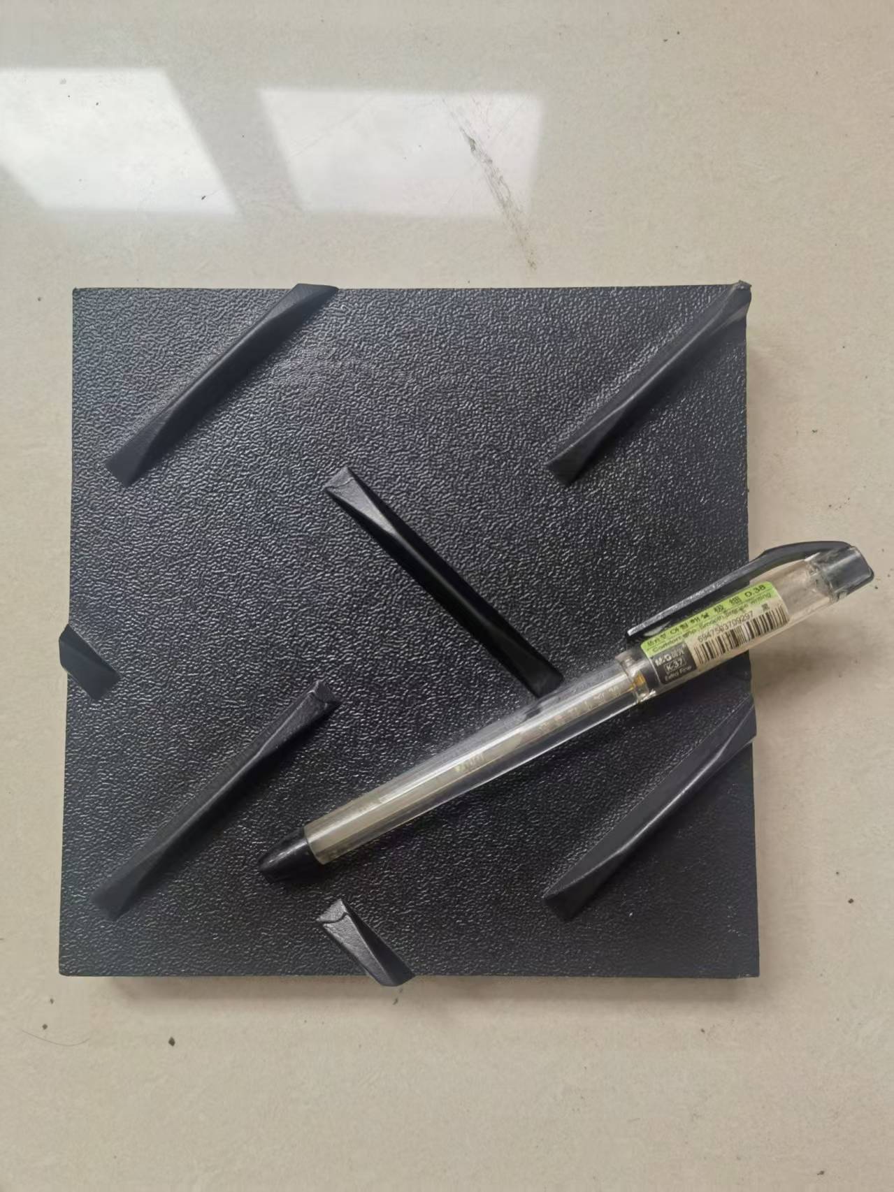 成型辊筒结构示意