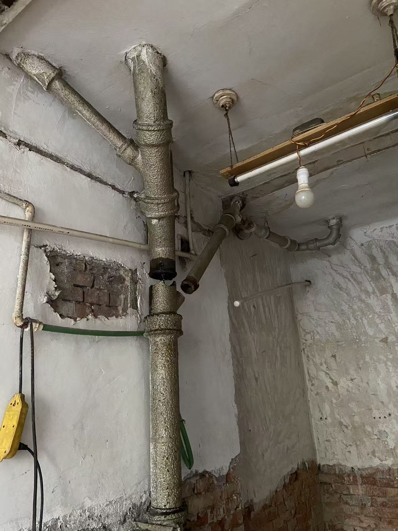 管道清淤作业现场
