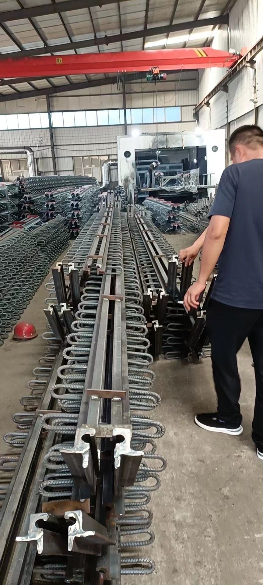 LQZ球型支座内部构造示意