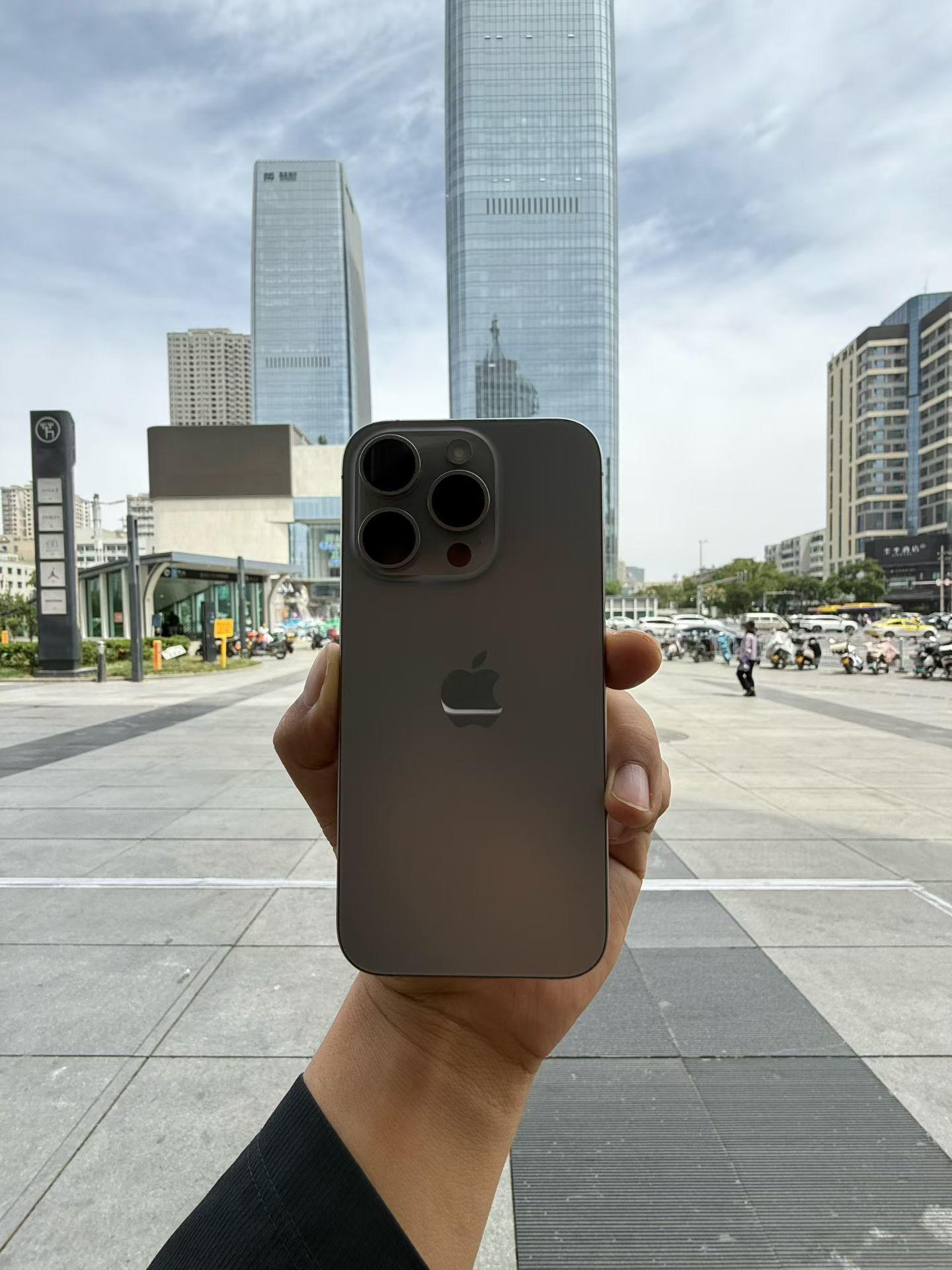 专业维修操作台实景图