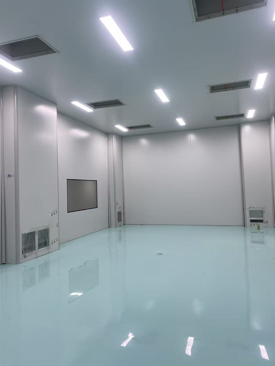 大连酒厂净化工程->洁净厂房品牌厂商配套产品
