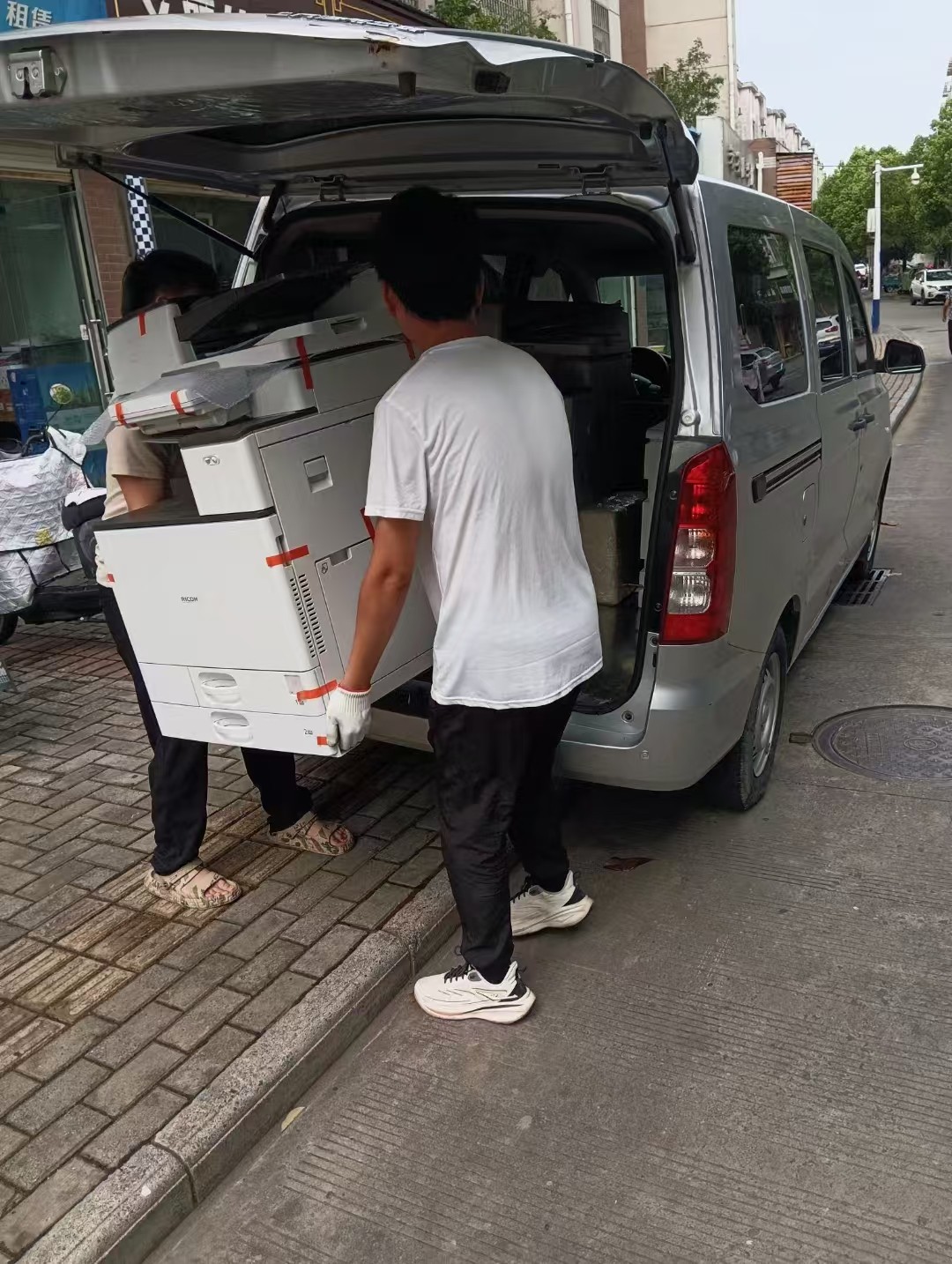 办公设备租赁现场