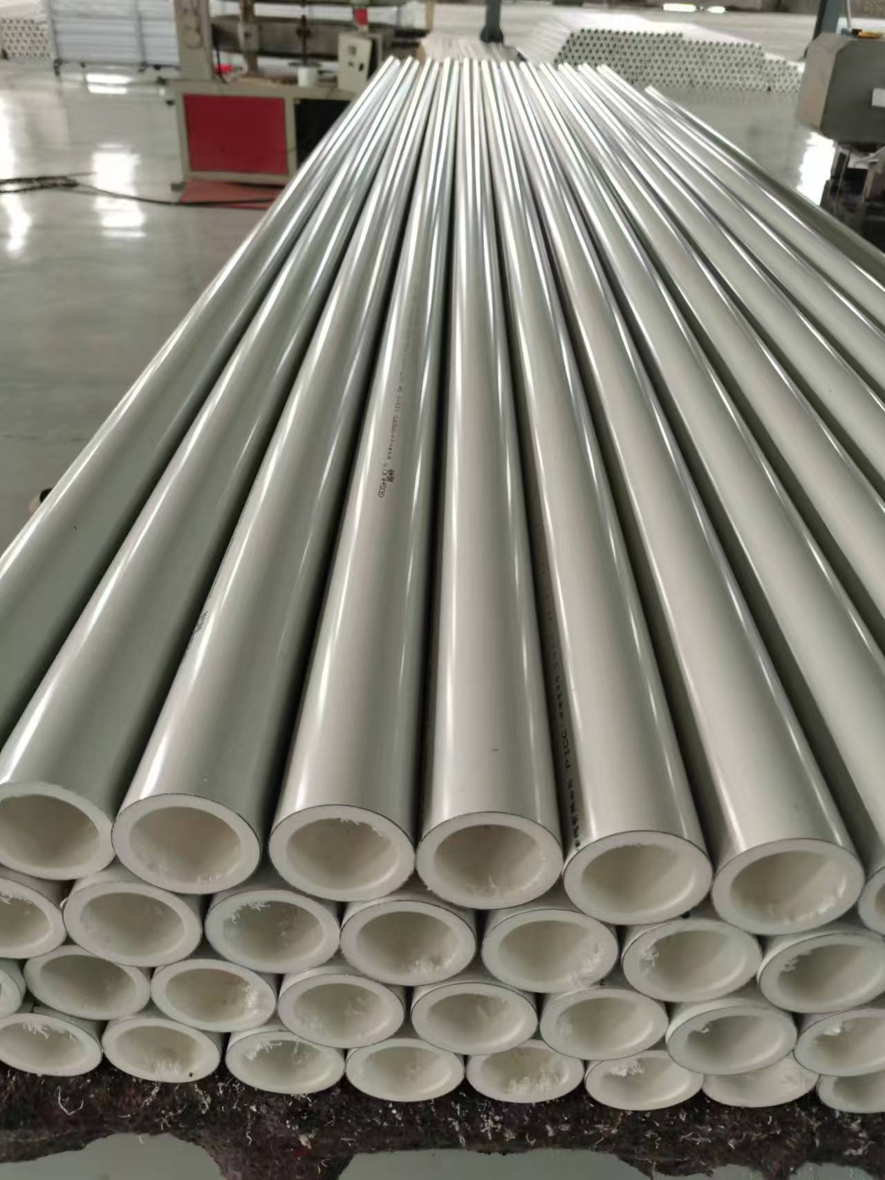 PERT保温管生产线实拍