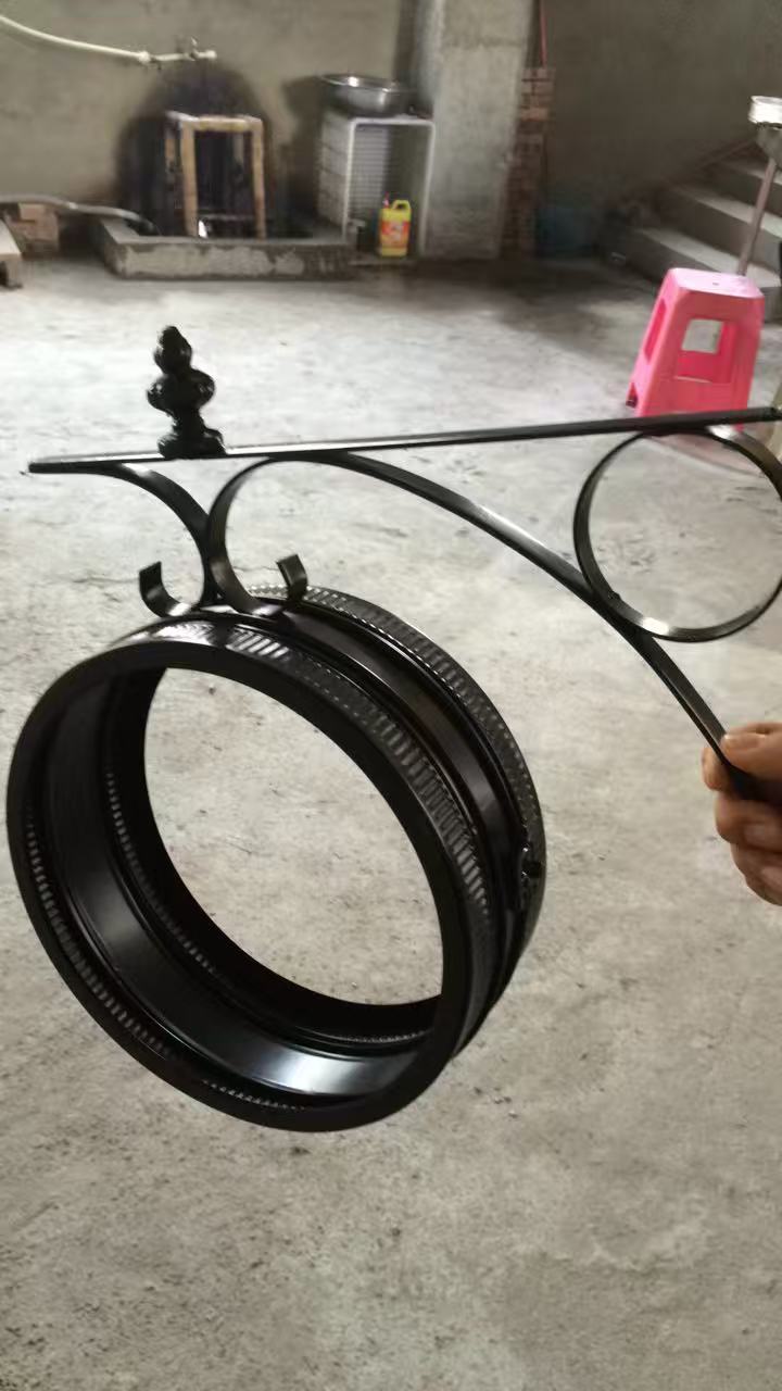 贵福五金生产车间