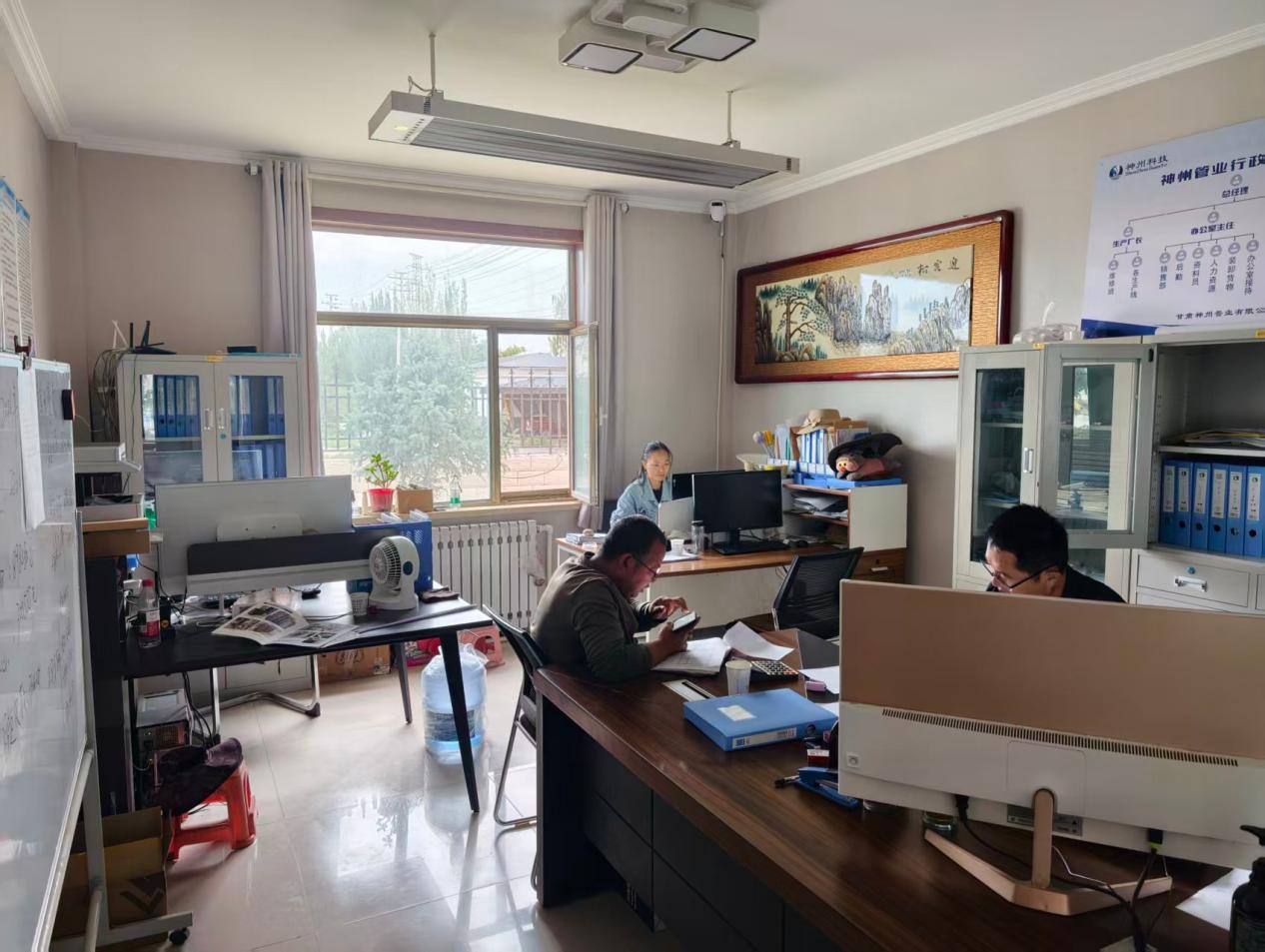 水泥构件生产实景图