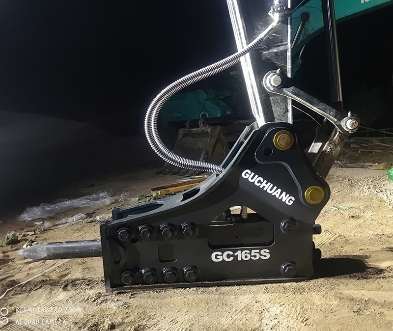 engineering machinery attachment image