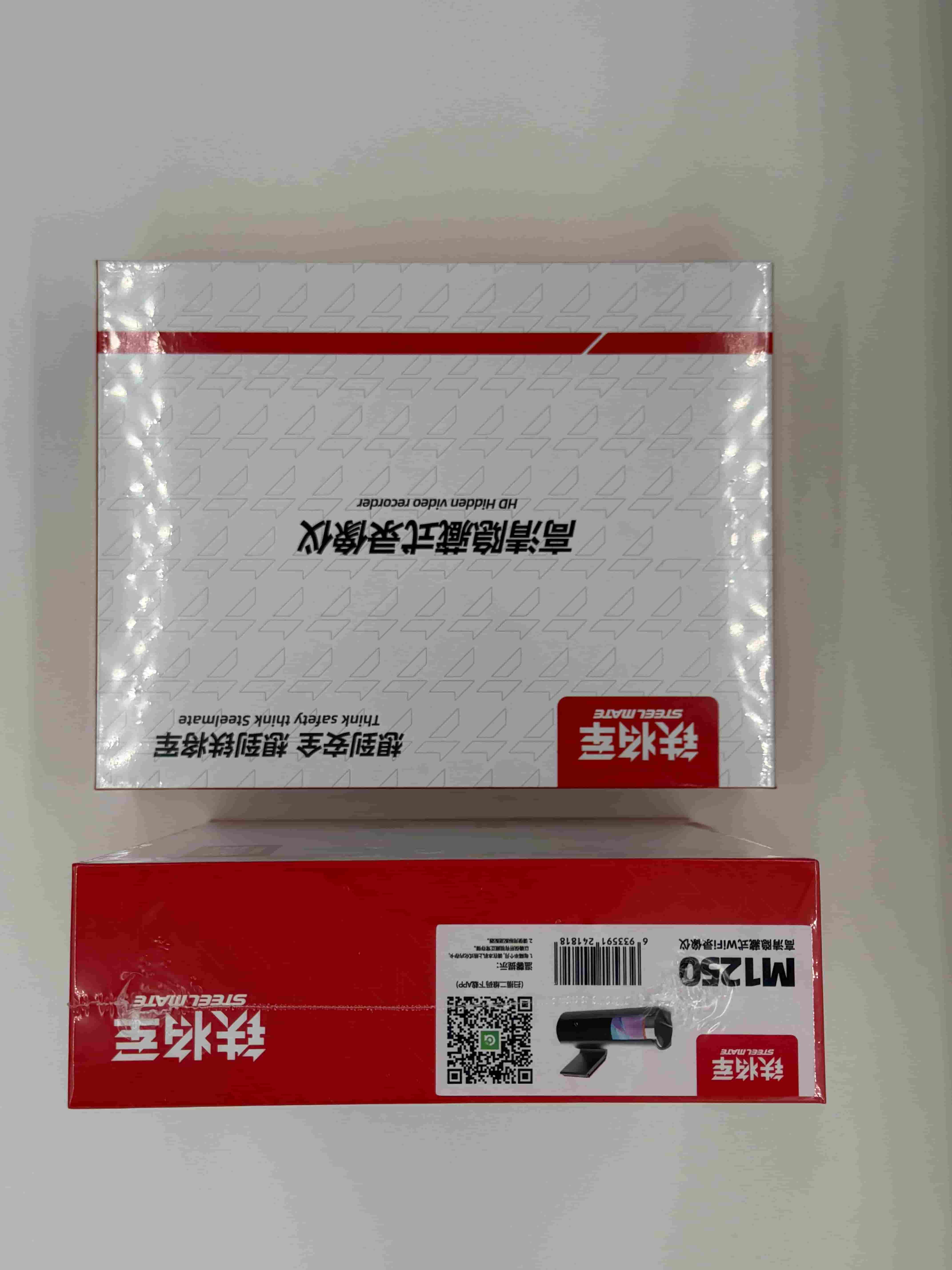 汽车GPS设备展示