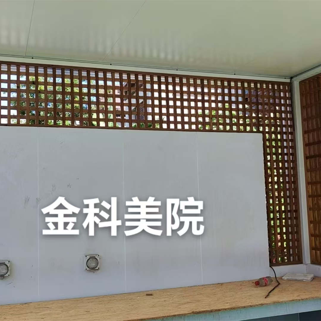 防腐木轻重型木屋