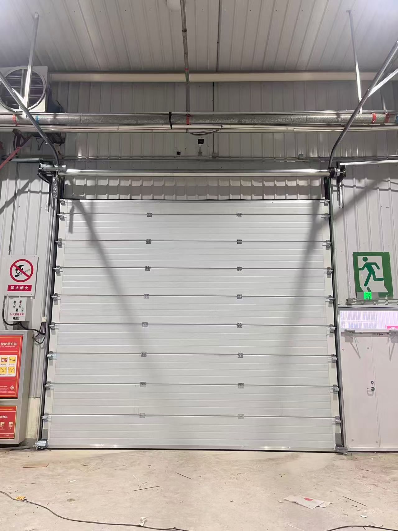 天水工业提升门