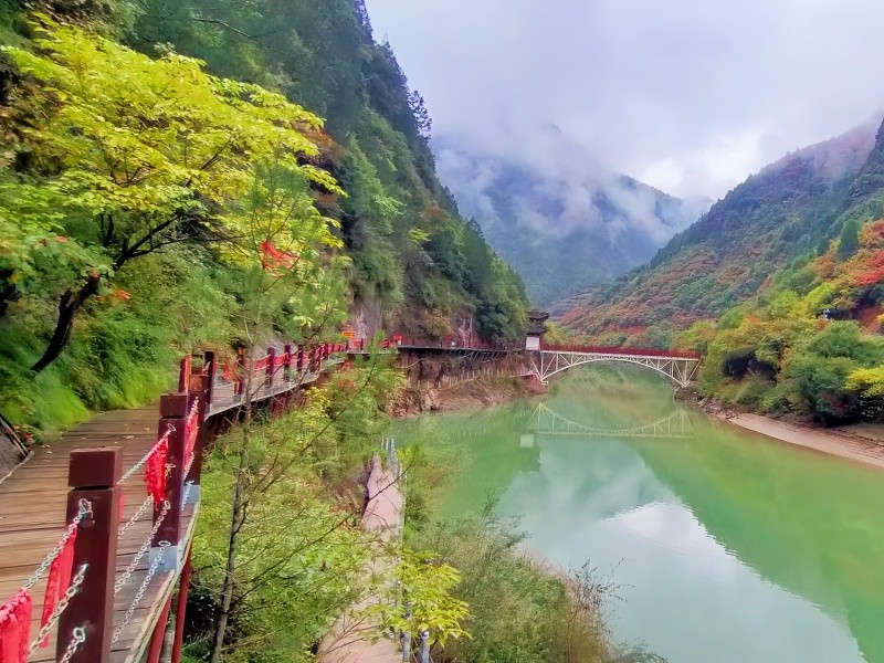 灵官峡景区特色体验