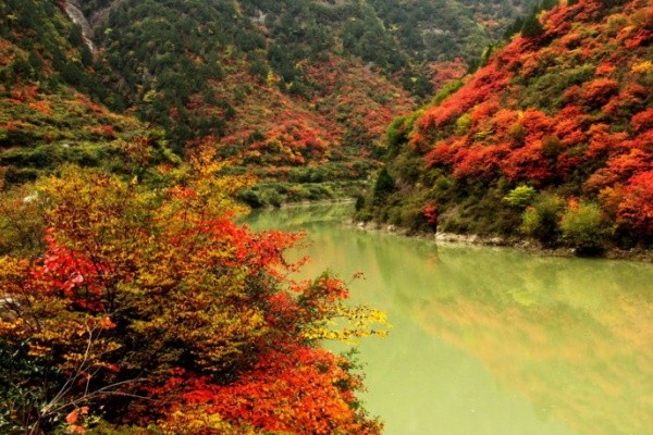 灵官峡风光