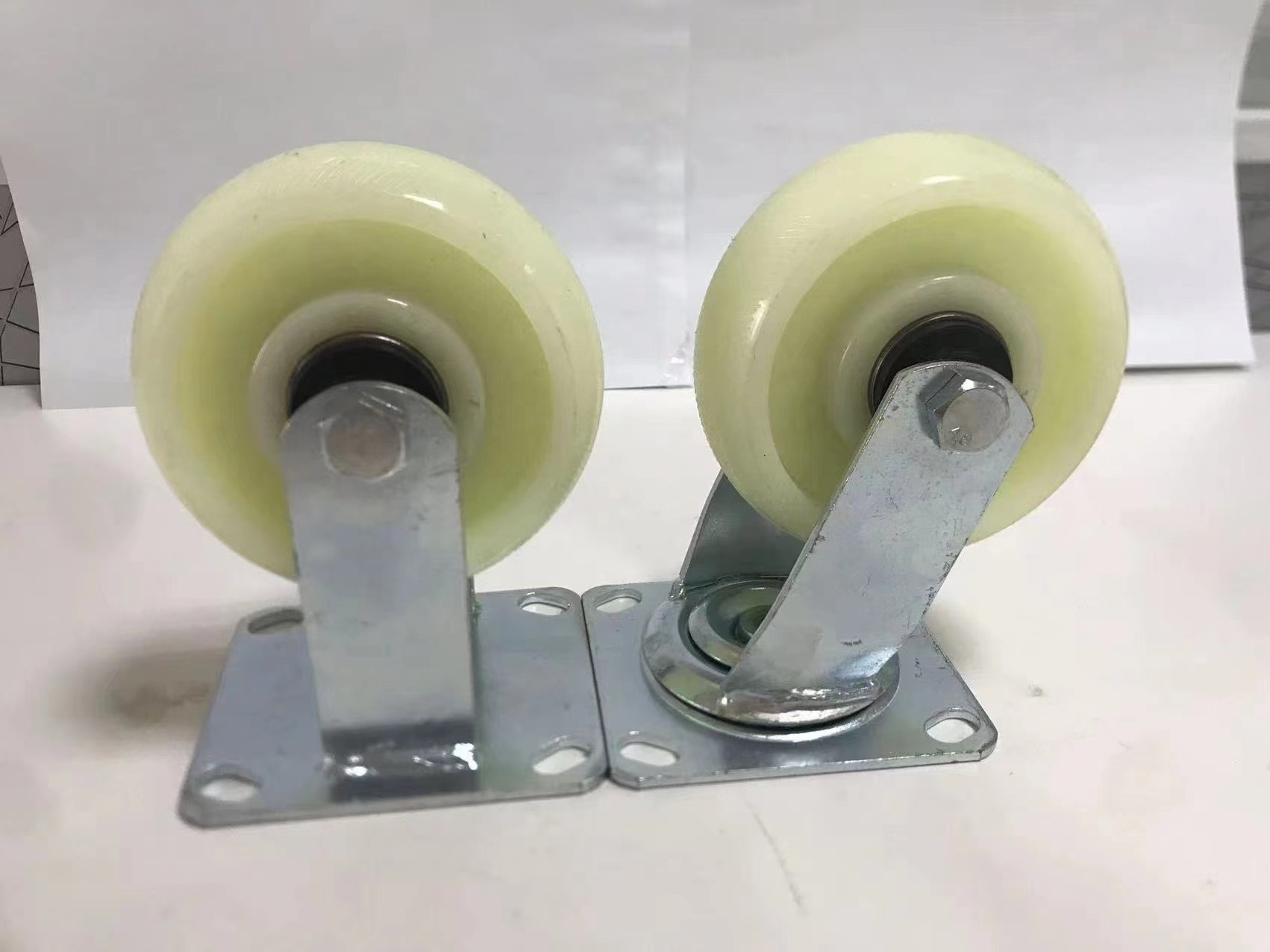 浑源推拉篷万向轮