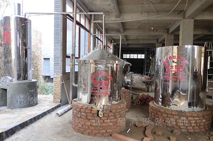 烤酒设备实物展示