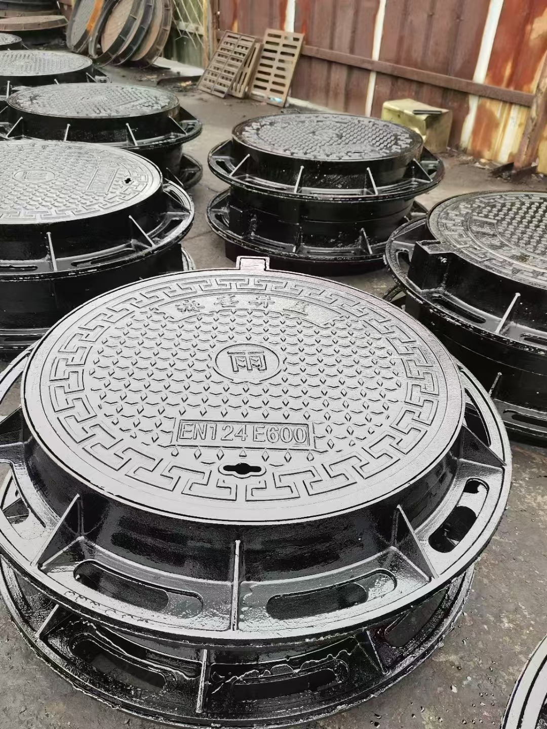 金属构件生产场景