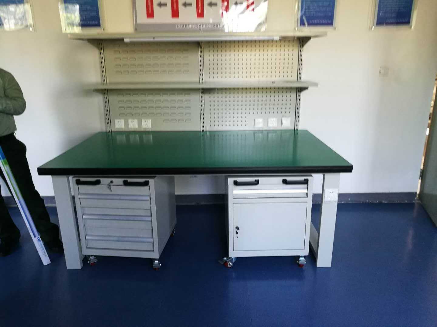泾流水线防静电工作台