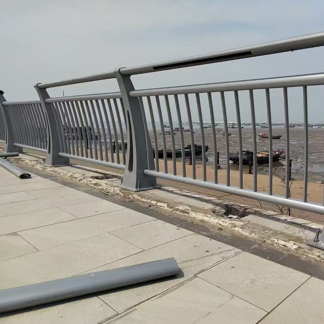 不锈钢扶手护栏实景展示