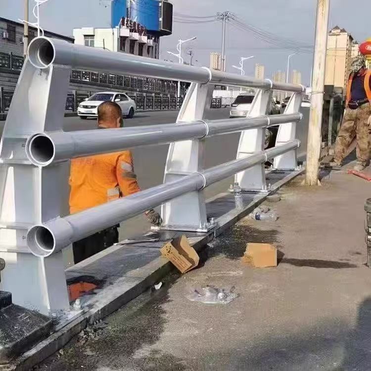 潍坊防撞护栏