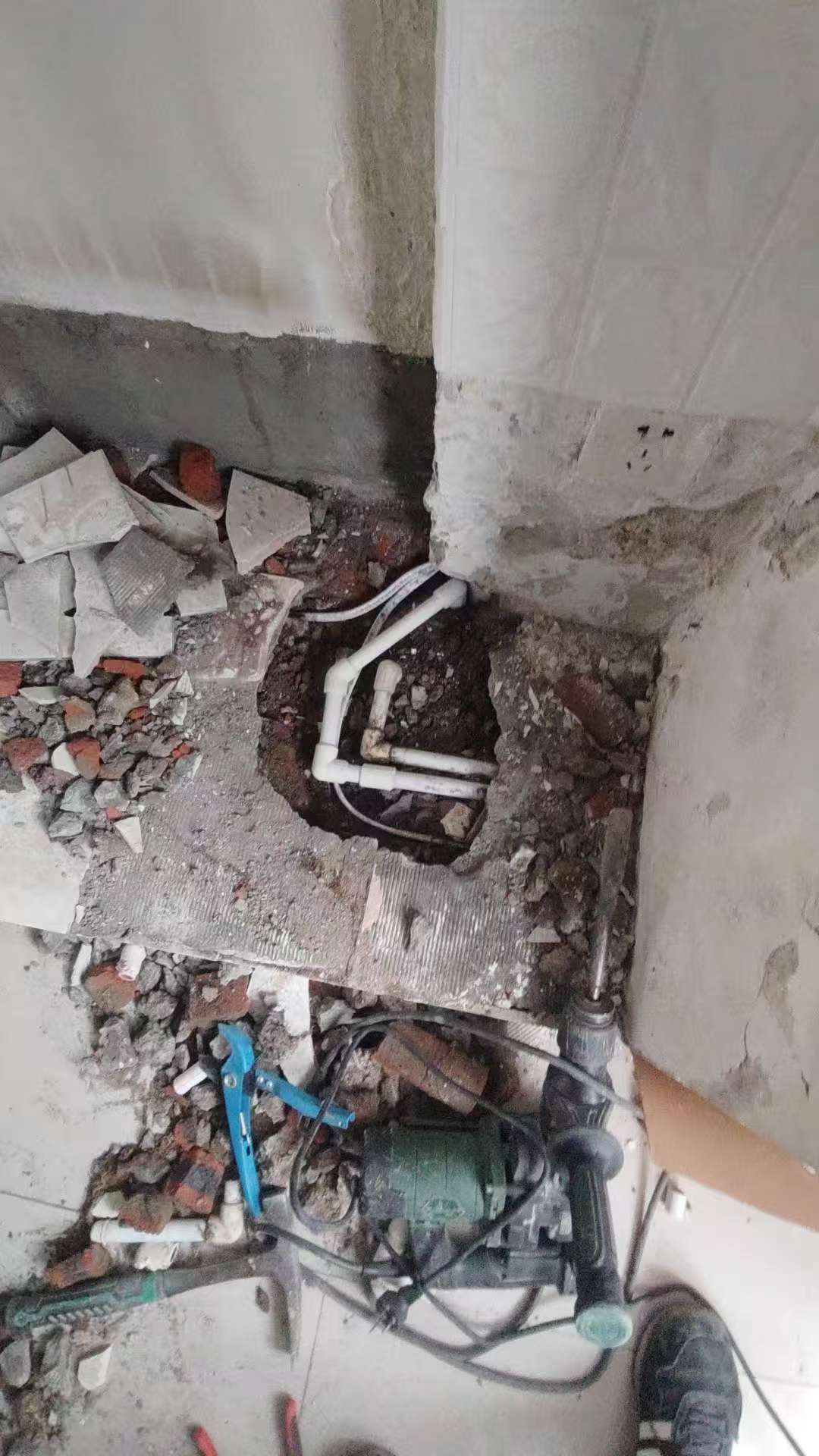 渗漏检测现场示意图