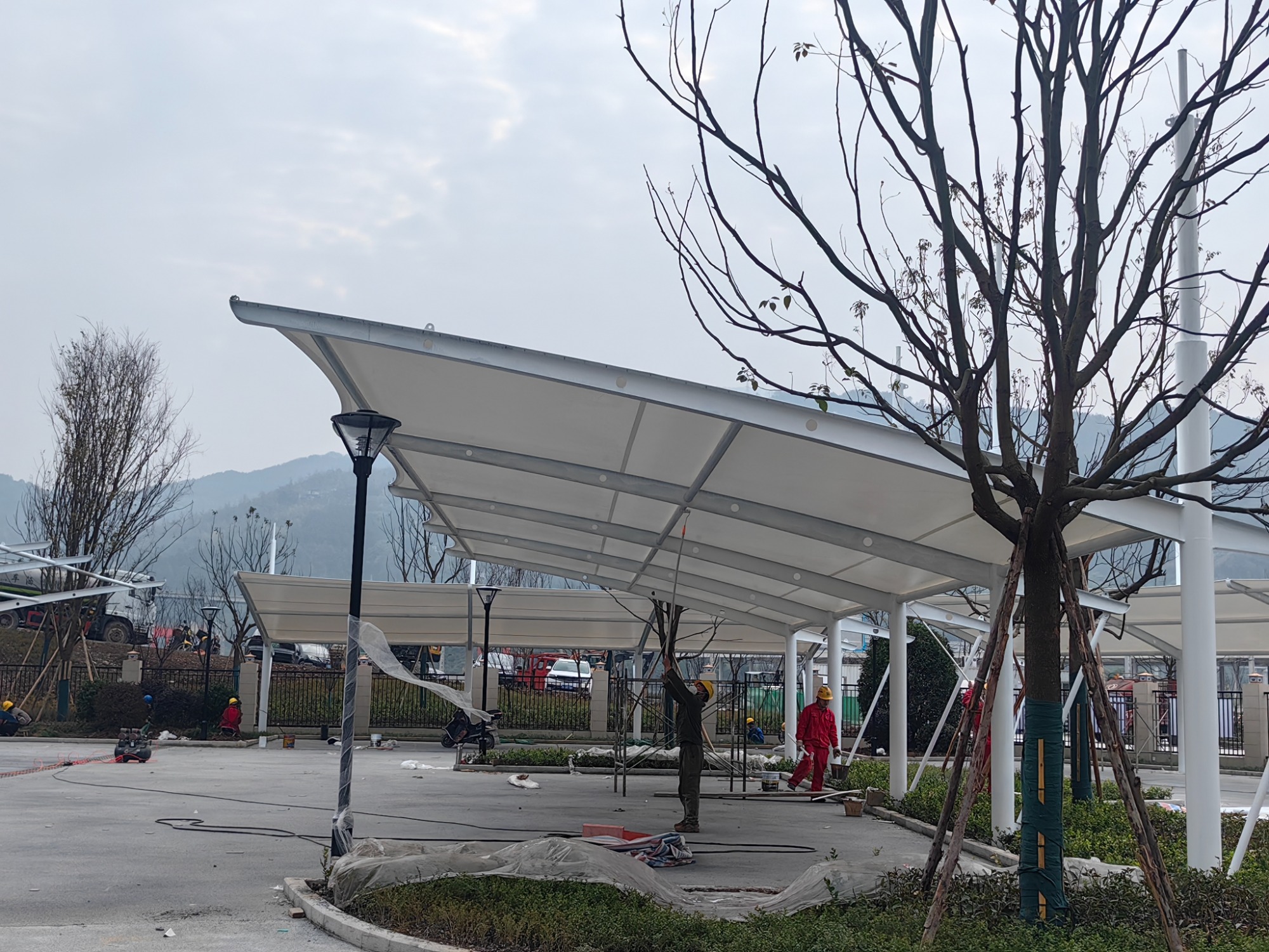 光伏车棚结构细节展示