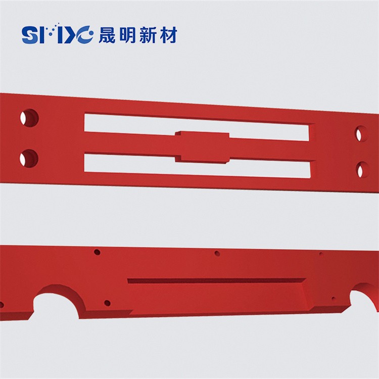 SMC复合板材成型示意图