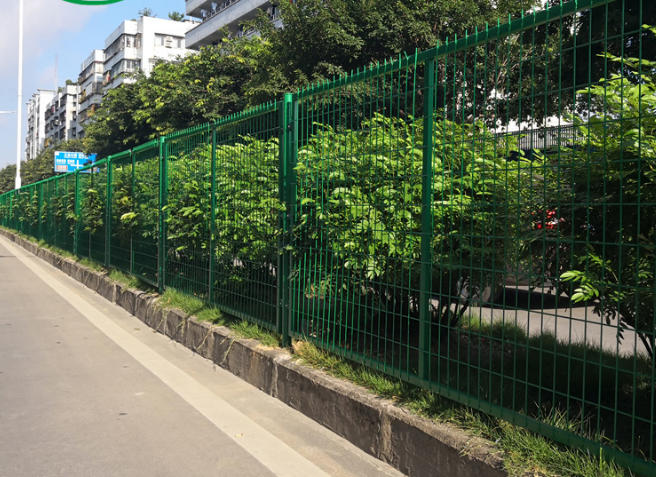 工厂车间隔离网安装实景