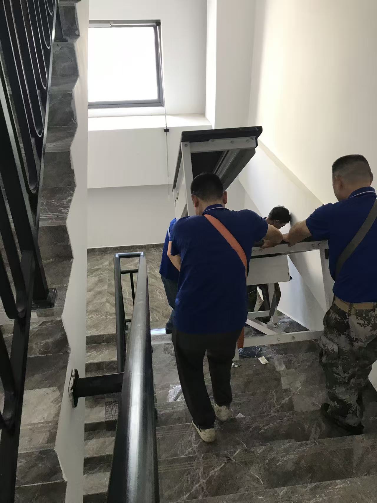 设备搬运标准化作业场景