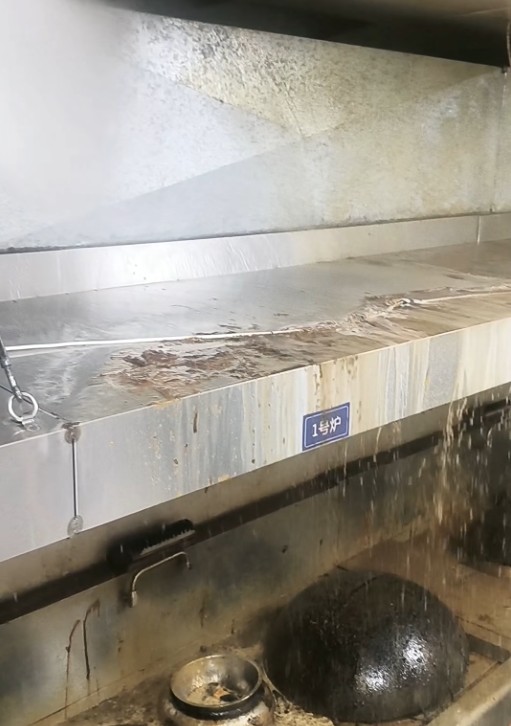 家电清洗施工实拍