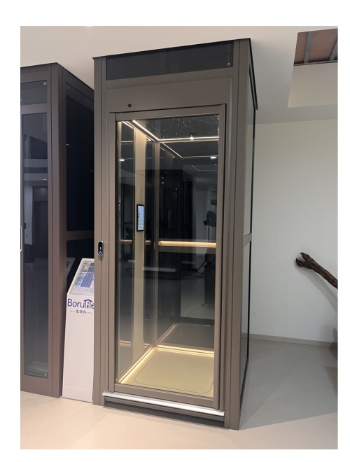 别墅家用电梯安装实景